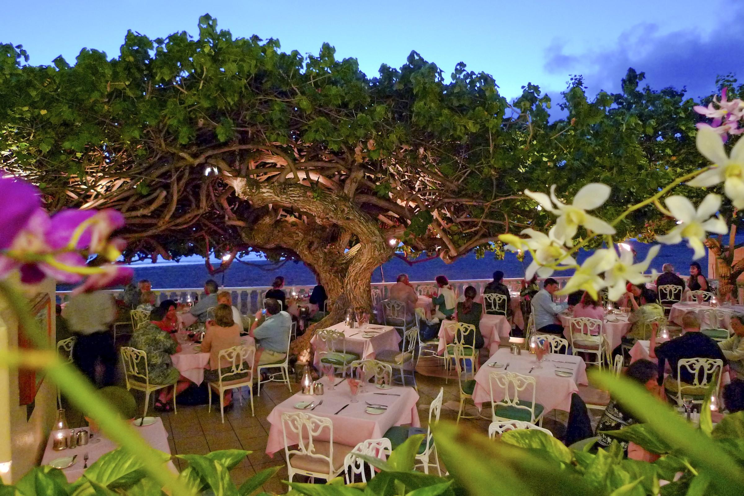 Kaimana Beach Hotel Honolulu Ngoại thất bức ảnh